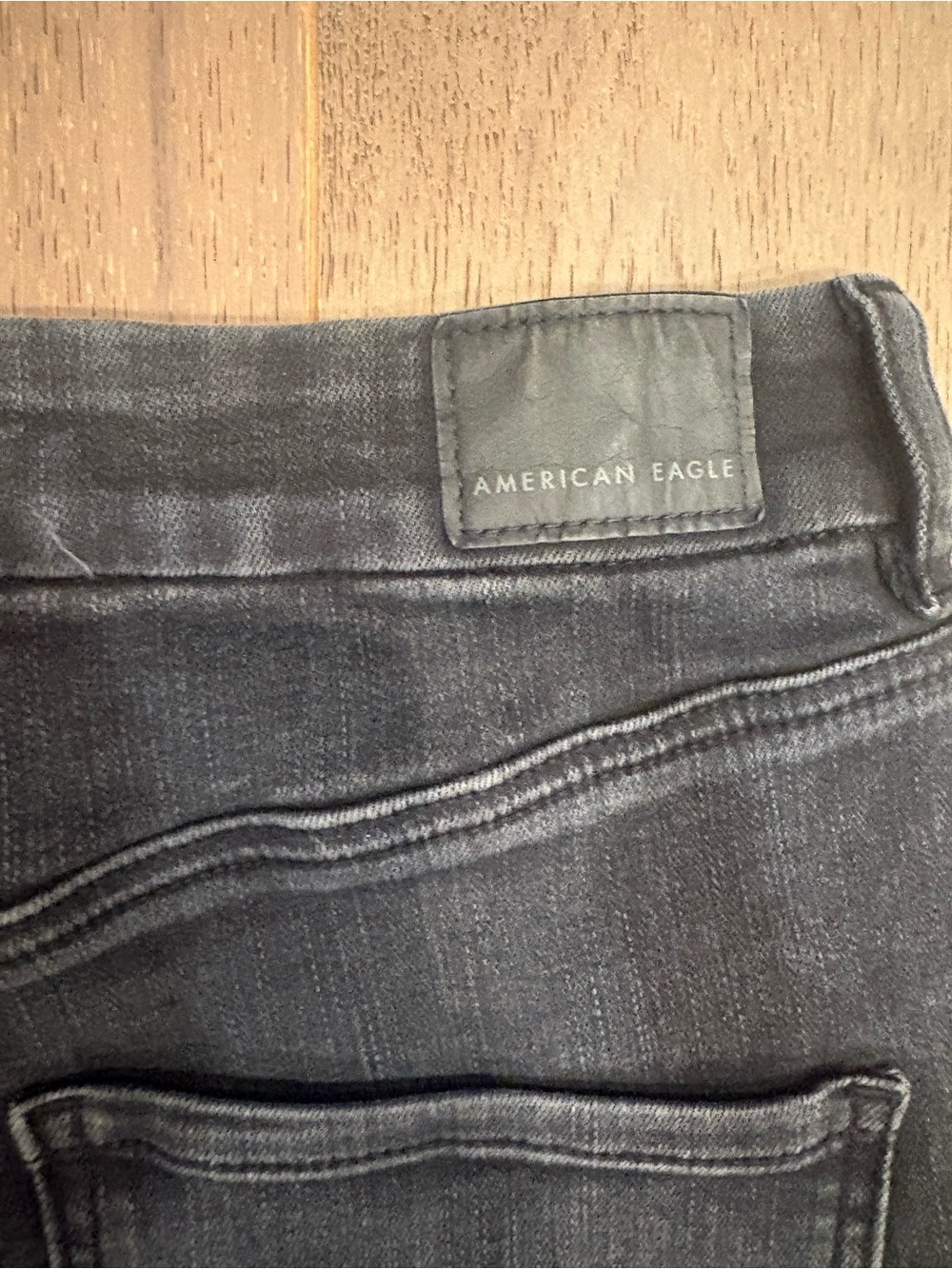 American Eagle $60 Next Level Stretch Hi-Rise Raw Hem Skinny Jeans Black 10 Long - Picture 12 of 12